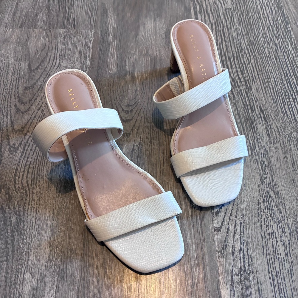 Kelly & Katie Heeled Sandals Cream Size 6.5 - Picture 5 of 6